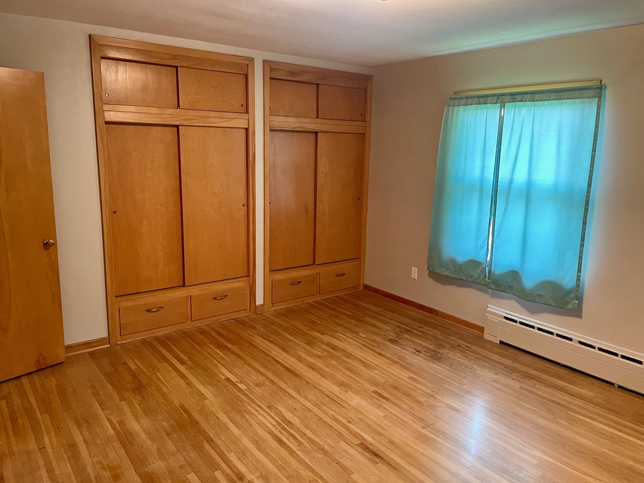 bedroom 2 of 2 on main floor  has option for laundry on main floor