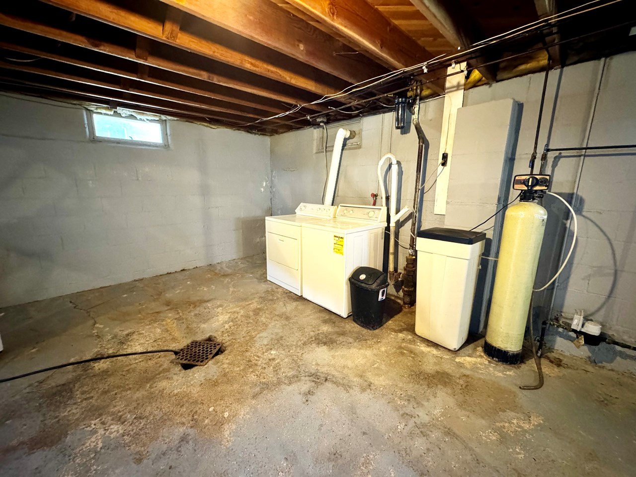 laundry in basement