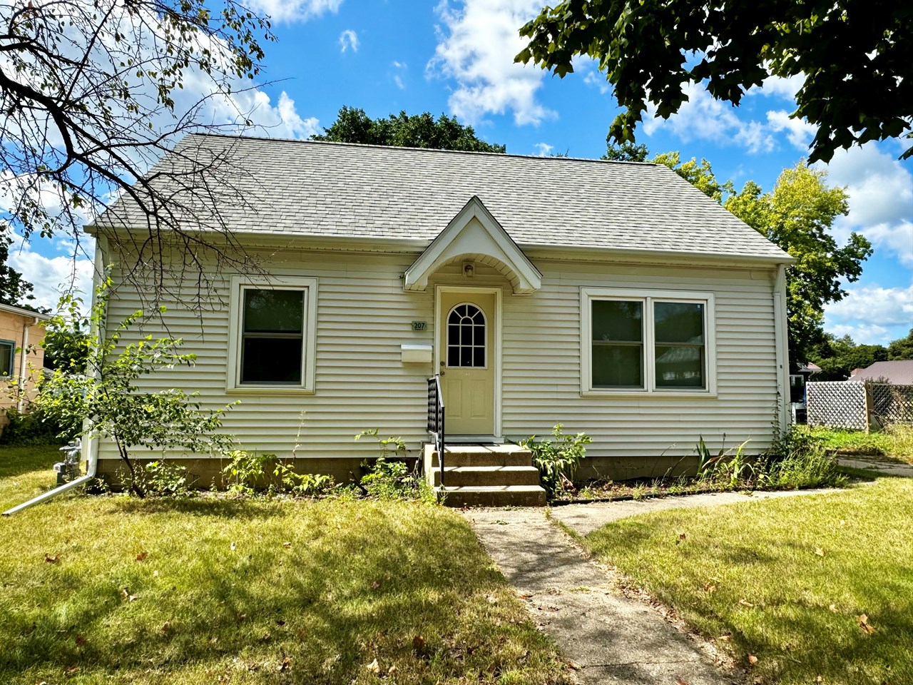 quaint 4 bedroom home